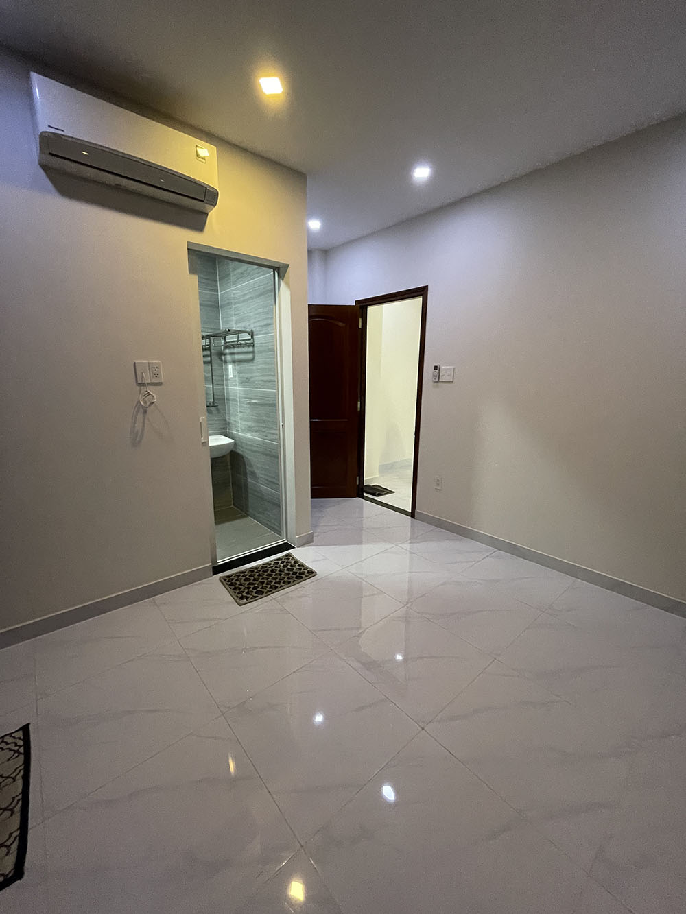 Bán nhà Đường Phạm Văn Đồng, Thành Phố Thủ Đức Tuyệt phẩm 3 lầu căn góc 2 mặt tiền hẻm nhựa 8m